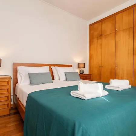 アパート Marques